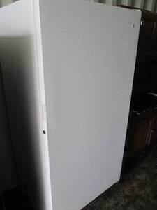 GE Commercial upright freezer...