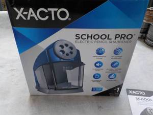 X-Acto School Pro Electric Pencil S...
