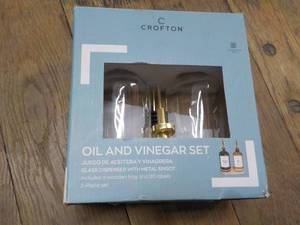 Crofton Oil And Vinegar Set...