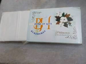 Set of 2 Burr Home White Pillow Cas...