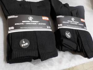 12 pair Black Wear Proof Sockings s...
