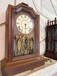 Antique Seth Thomas Ogee Mantel Shelf Clock Wood Case 19in Untested