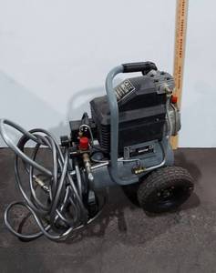 Iron Horse Portable Air Compressor 3.2 Gal 125 PSI Cast Iron Pump