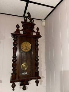 Antique Victorian Walnut Wall Clock w Pendulum Horse Crest 36in