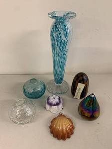 Assorted 7 Pc Art Glass Decor Lot Vase Bud Vases Wood Egg Iridescent