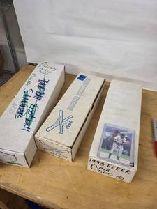 Donruss 1988 Baseball Cards & Fleer Flair 1993 Baseball Card Collection