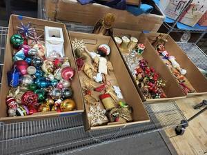 Christmas Ornaments & Decorations - Assorted Glass Baubles, Pine Cones, Figurines