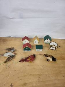 Miniature Wooden Birdhouse Set with Painted Birds - Hand-Painted Decor