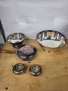 Gotham EP Silver Plate Bowl Set - Lidded Sugar Bowl & Salt Cellars, Y781