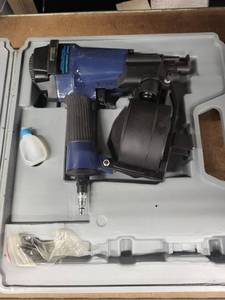 Central Pneumatic Blue Nailer in Case with Oil and Accessories
