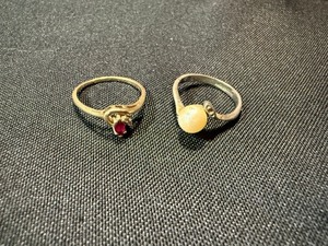 Vintage Costume Jewelry Ring Lot Red Stone Faux Pearl Silver Tone