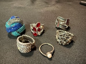Mixed Costume Fashion Ring Lot 6 Pc Rhinestone Pearl Statement Rings