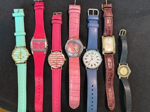 Lot of 7 Fashion Wristwatches Weize Pierre Cardin Faded Glory