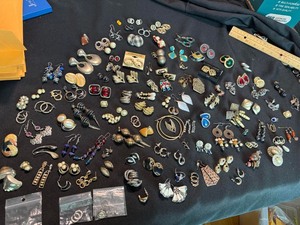 Large Mixed Vintage Costume Jewelry Earrings Lot Clip On Pierced Asst