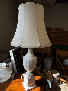 Vintage White Milk Glass Urn Table Lamp w Scalloped Shade