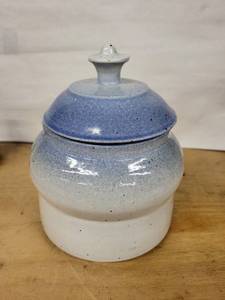 Glazed Ceramic Ginger Jar with Lid - Speckled Stoneware