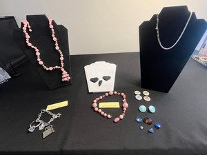 Art in the Alley Pin Set, Pink Bead Jewelry, Necklaces, Earrings, Bracelets & Charms