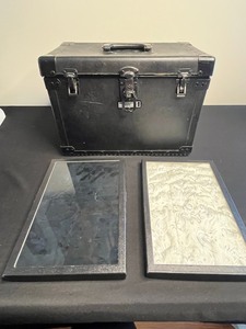 Fibre Products Division IKELHEIMER-ERNST Case with Mirror & Necklace Display