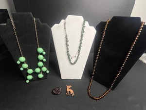 Emerald Green Glass Bead Necklace Set with Amber Bead Necklace and Bakelite Leaf Clip & Deer Pin