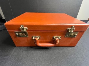 Vintage Red Case - Wood-Lid Interior, Beige Fabric, Brass Latches, Red Handle