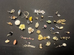 Large Lot of Assorted Vintage Costume SINGLE Earrings