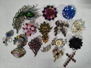 Blingy Brooch Collection