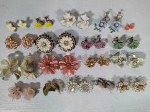 Vintage Earrings Lot #2 - Floral Assortment