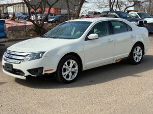 2012 FORD FUSION SE 141k Miles (NO RESERVE)
