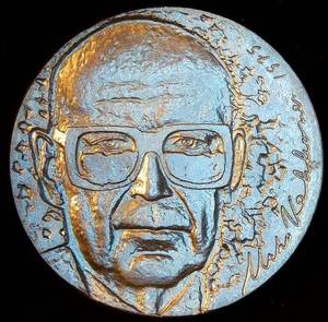 Uncirculated 1975 Finland Silver 10 Markkaa President Urho Kekkonen 75th Birthday