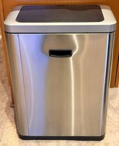 Stainless Steel Trash Can & Lid