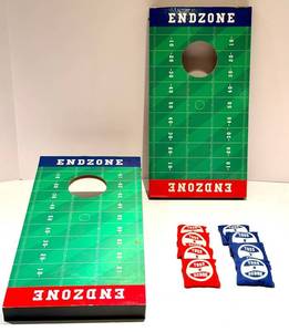 Endzone Cornhole Board Set - 2 Boards 20 x 10.5 in with 8 Toss N Score Bags