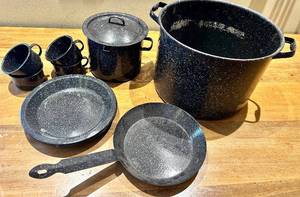 Speckled Enamelware Cookware Set - Large Stock Pot & Lidded Pot, Pans & Mugs