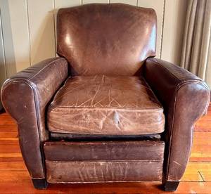 Brown Leather Armchair with Footrest - Pre-Owned