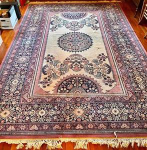 Oriental Area Rug 98x137 inches - Beige Floral Medallion Border
