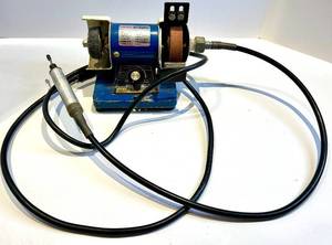 Menards Multigrinder 18 HP 110V Varispeed 6,000-10,000 RPM 75mm x 20mm Wheels