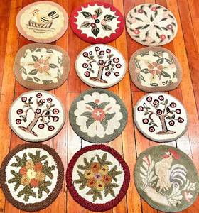 Chandler Four Corners Wool Hook Round Chair Cushions - 14 Round