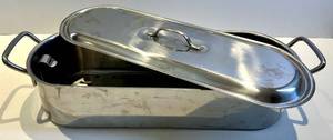 Stainless Steel Rectangular Fish Poaching Pan with Lid &amp Perforated Insert