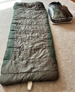 Quest Thermolite Sleeping Bags, Zip-Together 2-Pack