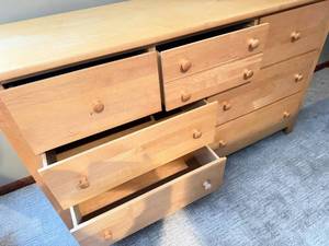 Stanley Furniture Dresser - Dovetail Construction