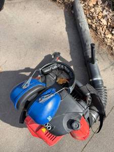 RedMax EBZ8500 Backpack Leaf Blower - Gas-Powered Strato-Charged 2-Stroke Engine