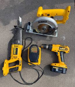 DEWALT 18V XRP Drill - Reciprocating Saw - Circular Saw - Charger
