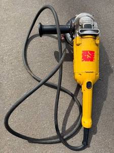 DeWALT DWE457 Angle Grinder