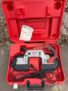 Milwaukee Deep Cut Band Saw - 6232-20