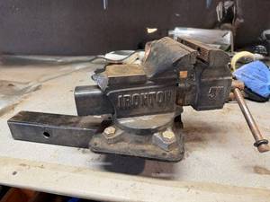Ironton Bench Vise