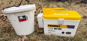 Frabill Aqua Life Bait Box & Minnow Bucket