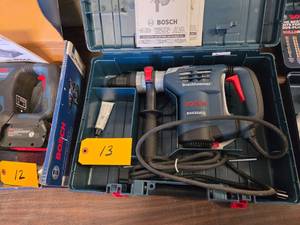 Bosch RH432VCQ SDS Plus Rotary Hamm...