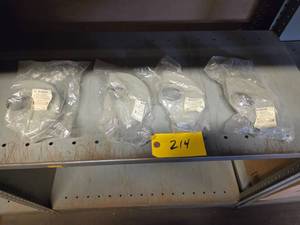 (4) Bosch 6 Cutting Guard...