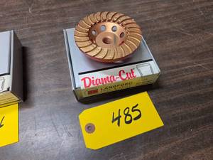 4 Diamond Grinding Wheel, D4M, Wit...