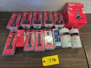 (14) Milwaukee Self Feeding Wood Ho...