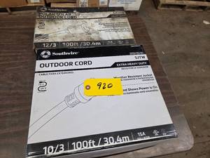 (2) Heavy Duty Extension Cords, 10...